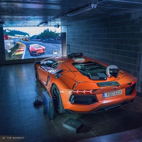 Lamborghini Aventador Simulator .